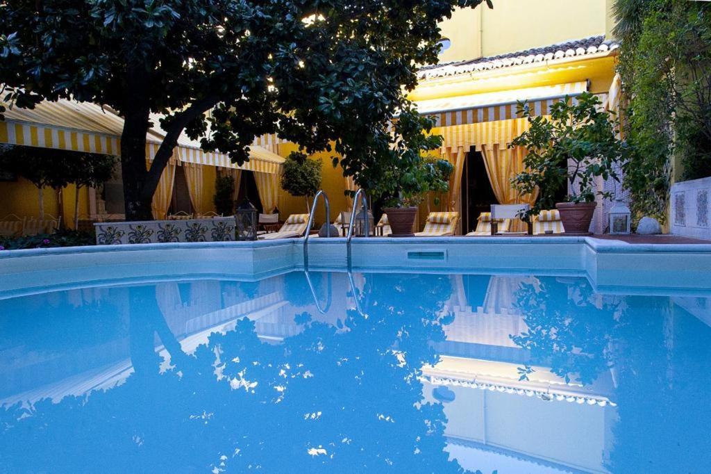 Palazzo Cherubini-Pools & Wellness Rossano Buitenkant foto